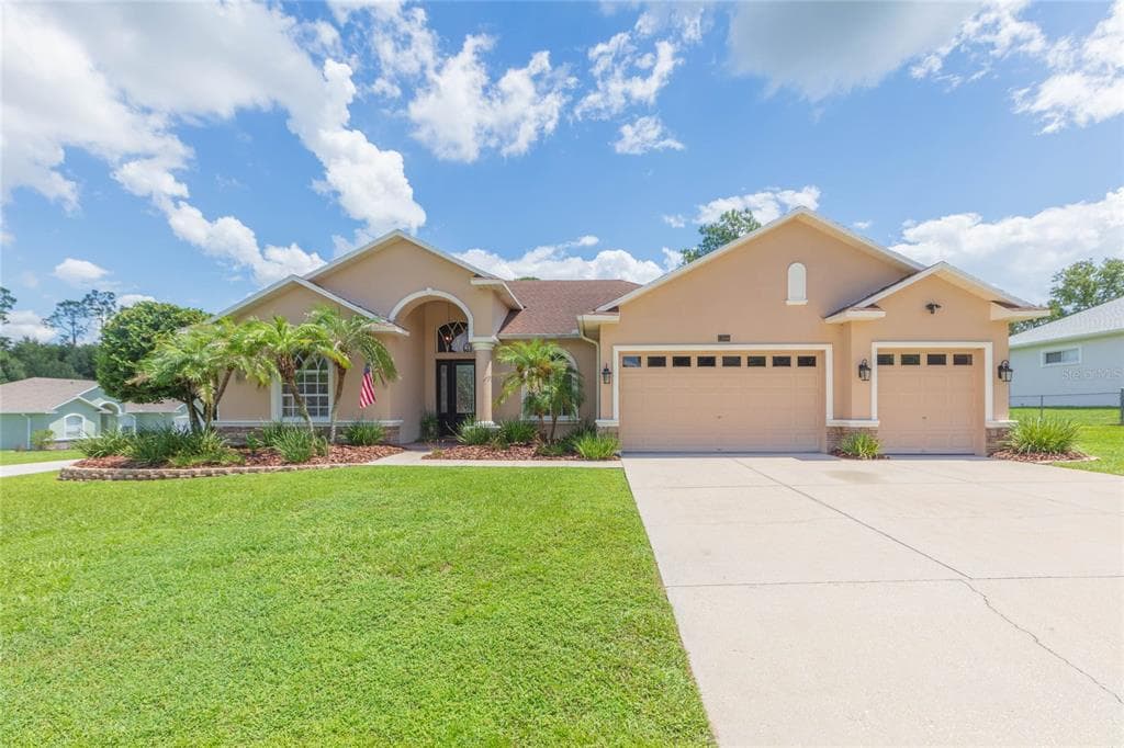 11544 PINE HOLLOW WAY DADE CITY, FL 33525