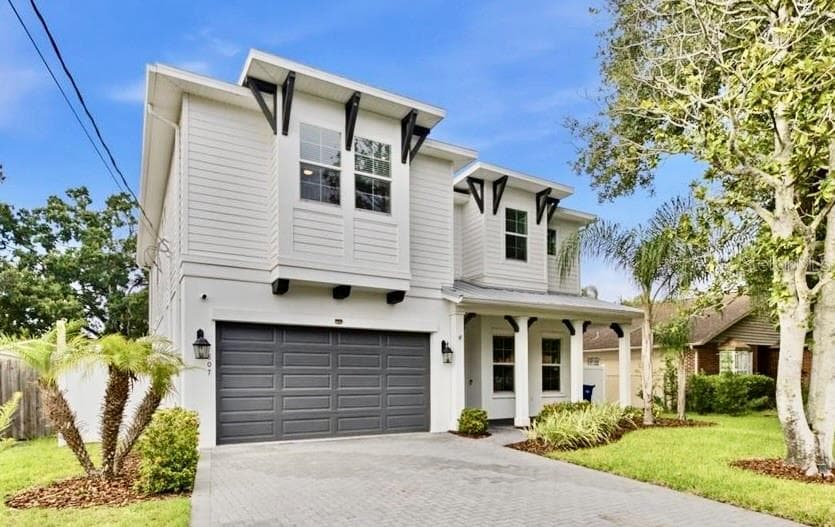 807 W KENTUCKY AVENUE TAMPA, FL 33603