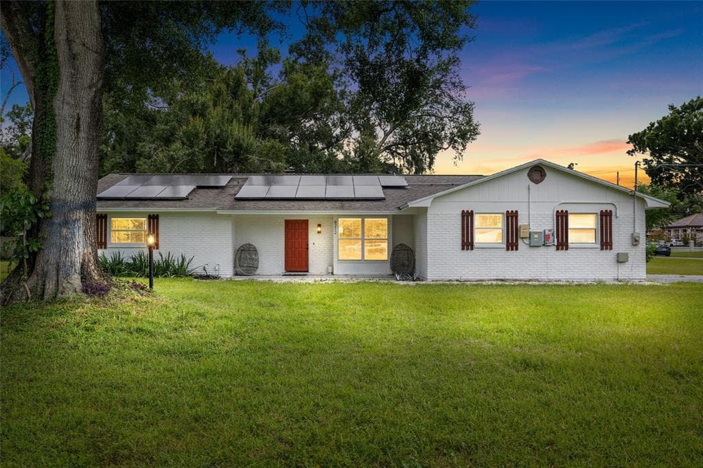 8212 SUNNY VALE PLACE