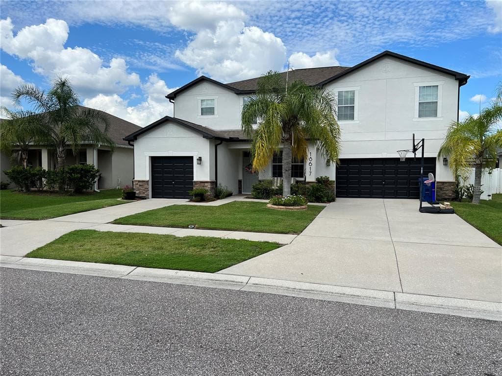 18617 MILTON KEYNES COURT LAND O LAKES, FL 34638