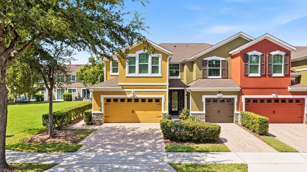 9496 STRONGBARK LANE