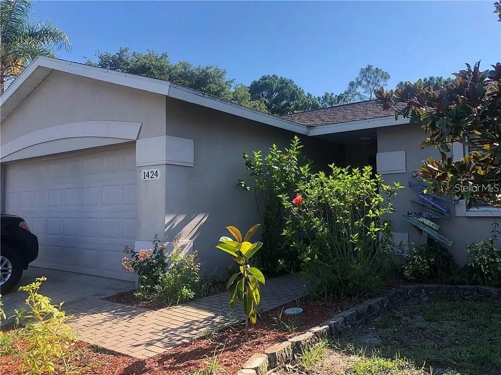 1424 CHESTERFIELD DRIVE DUNEDIN, FL 34698
