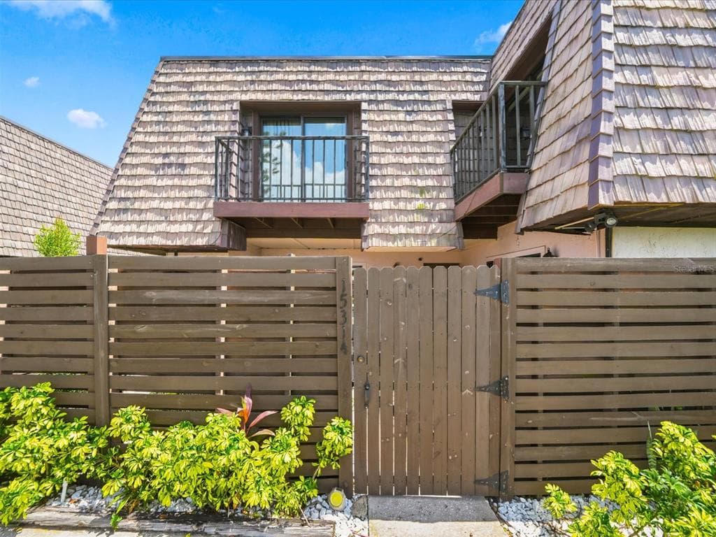 15314 E POND WOODS DRIVE UNIT 15314