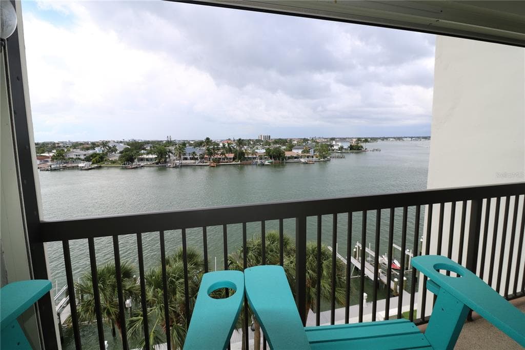 9495 BLIND PASS ROAD UNIT 504 SAINT PETE BEACH, FL 33706