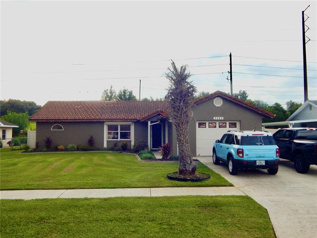7353 APPLEGATE DRIVE