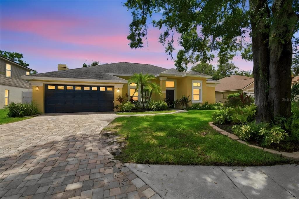 5426 WINDBRUSH DRIVE TAMPA, FL 33625