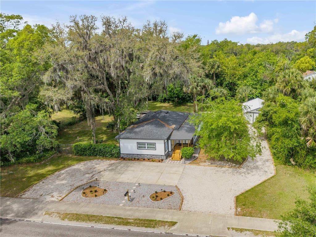 1956 PIONEER TRAIL NEW SMYRNA BEACH, FL 32168