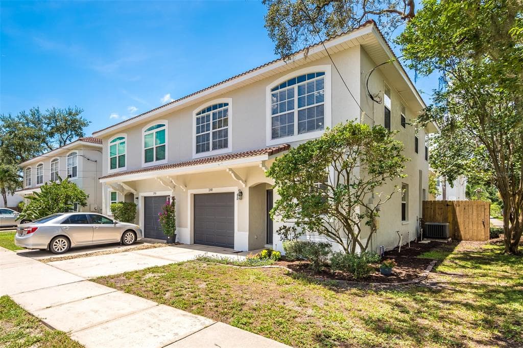 2101 W DE LEON STREET TAMPA, FL 33606