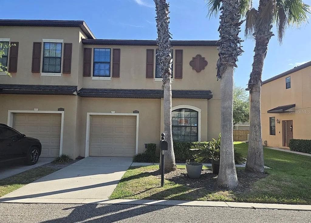 10259 VILLA PALAZZO COURT TAMPA, FL 33615
