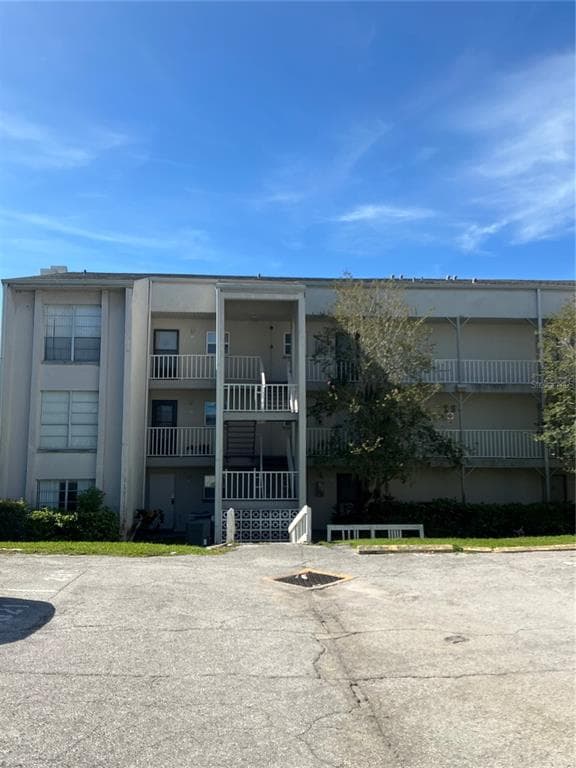 2625 STATE ROAD 590 UNIT 2832 CLEARWATER, FL 33759