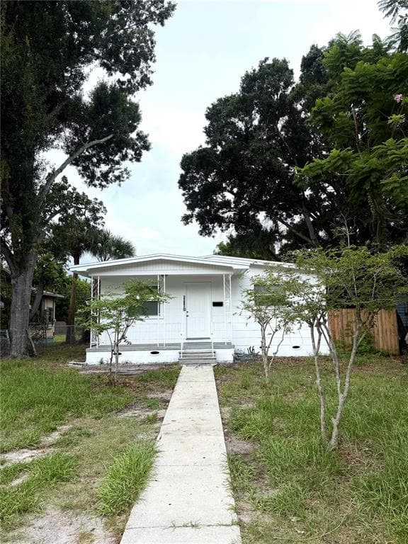 4618 18TH AVENUE S ST PETERSBURG, FL 33711
