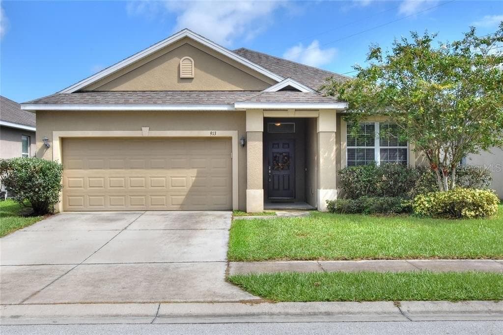 913 KRENSON WOODS ROAD LAKELAND, FL 33813