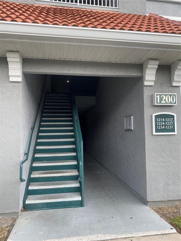 18001 RICHMOND PLACE DRIVE UNIT 1237 TAMPA, FL 33647