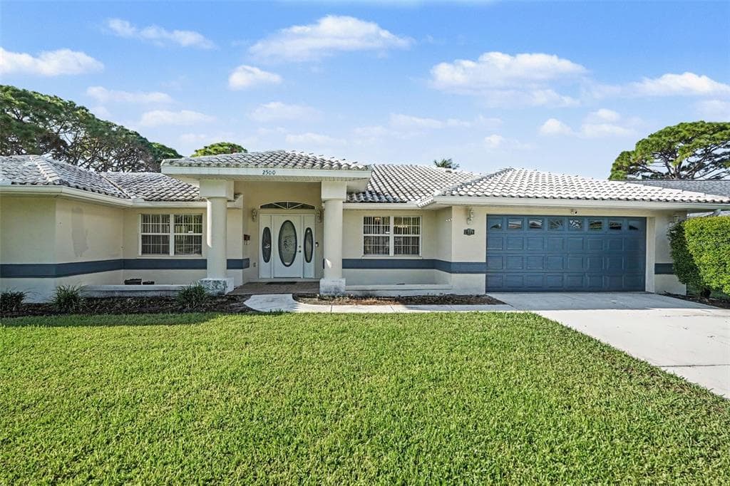 2500 62ND AVENUE S ST PETERSBURG, FL 33712