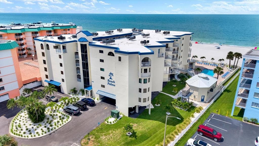 18450 GULF BOULEVARD UNIT 213 INDIAN SHORES, FL 33785