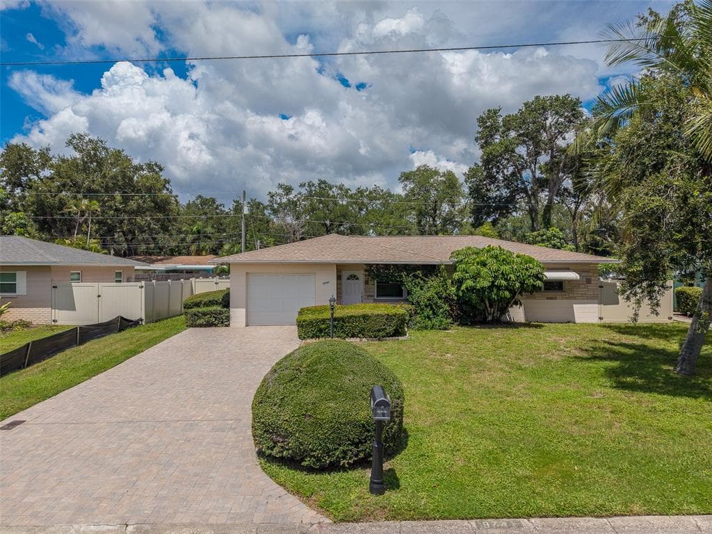 9741 52ND TERRACE N ST PETERSBURG, FL 33708