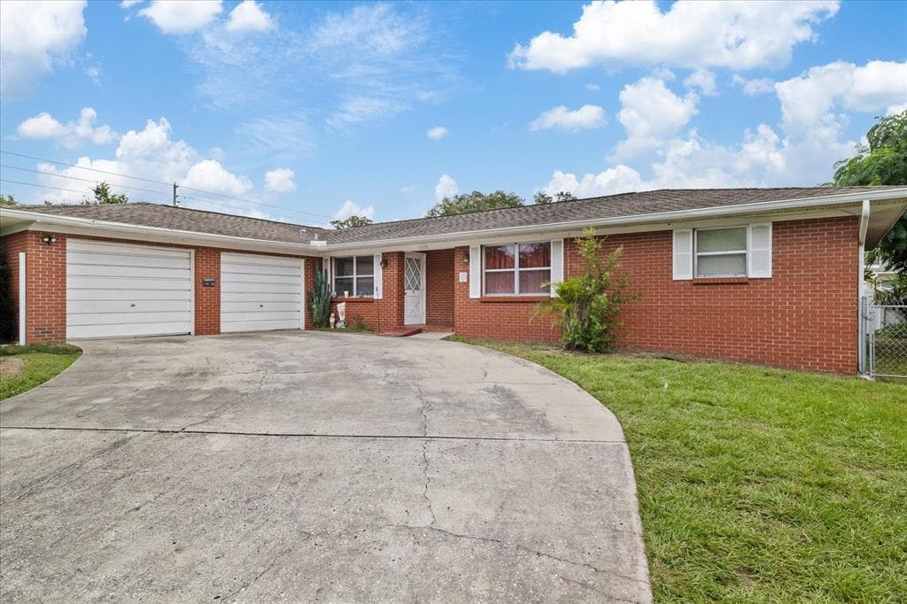 11231 126TH AVENUE LARGO, FL 33778