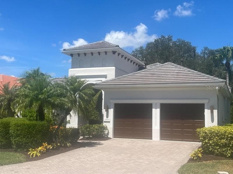 7184 WHITEMARSH CIRCLE BRADENTON, FL 34202