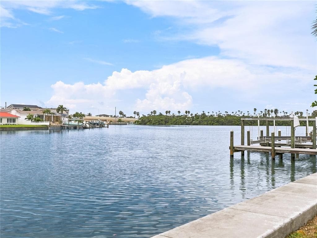 3860 BELLE VISTA E ST PETE BEACH, FL 33706