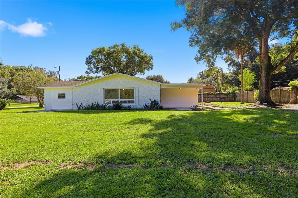 39250 MIRAMAR DRIVE ZEPHYRHILLS, FL 33540