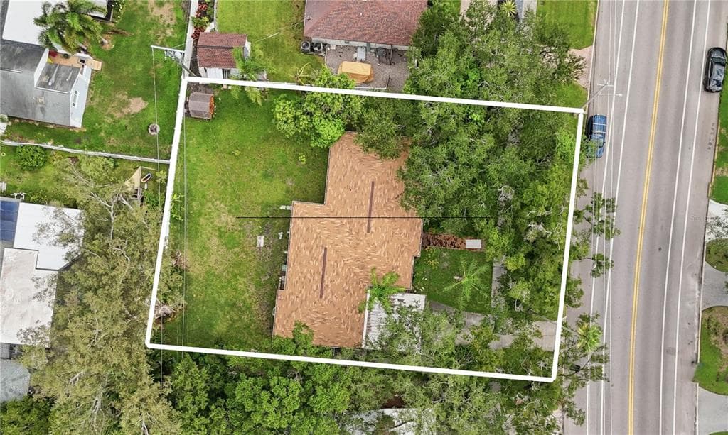 500 W DAVIS BOULEVARD TAMPA, FL 33606
