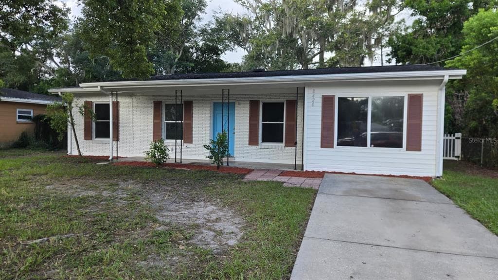 8420 TUPELO DRIVE TAMPA, FL 33637