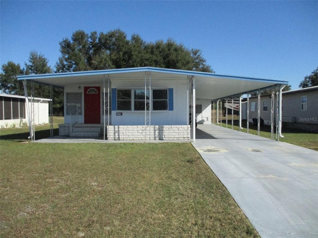 3718 CASTLE DRIVE ZEPHYRHILLS, FL 33540