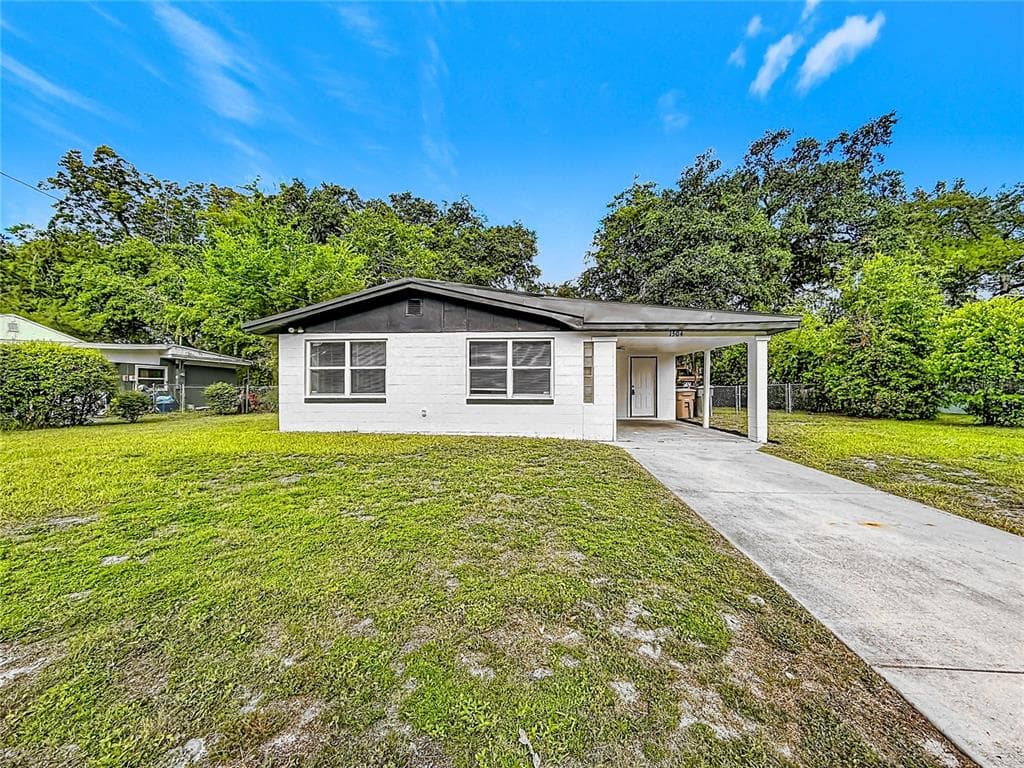1504 NW 19TH COURT OCALA, FL 34475