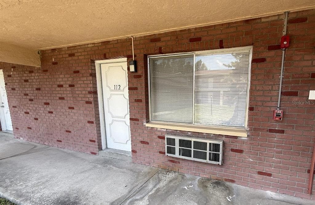 3301 58TH AVENUE S UNIT 112 ST PETERSBURG, FL 33712
