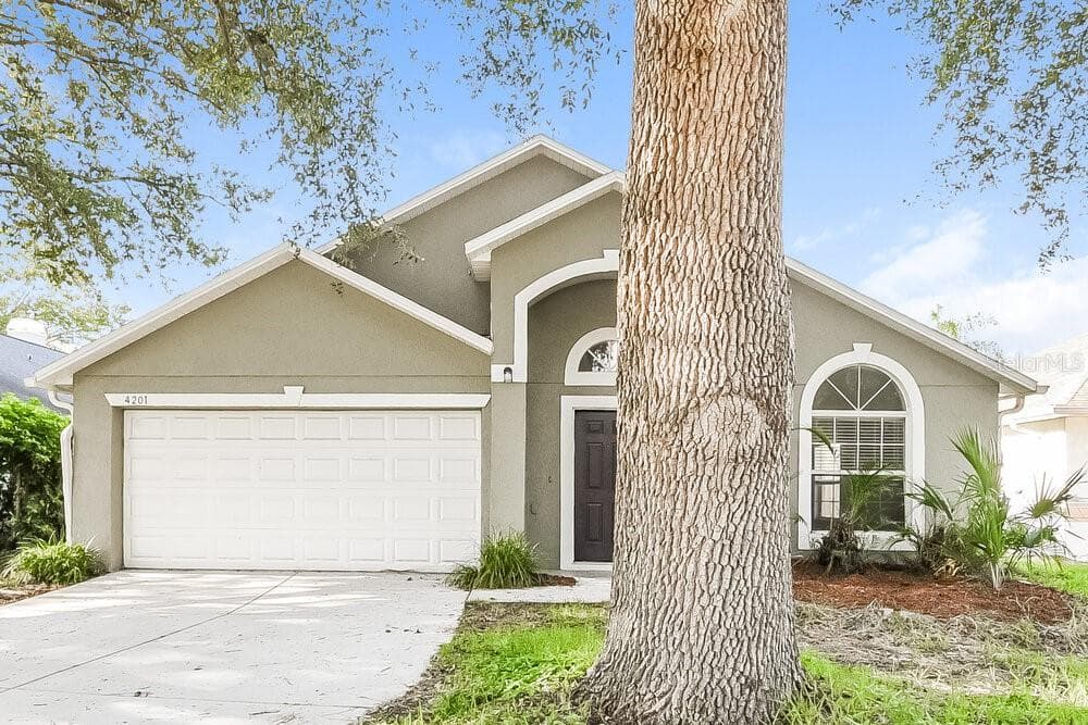 4201 SHADOW CREEK CIRCLE OVIEDO, FL 32765
