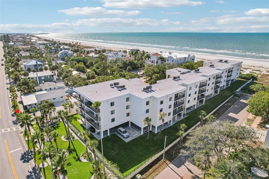 3200 GULF BOULEVARD UNIT 205 ST PETE BEACH, FL 33706