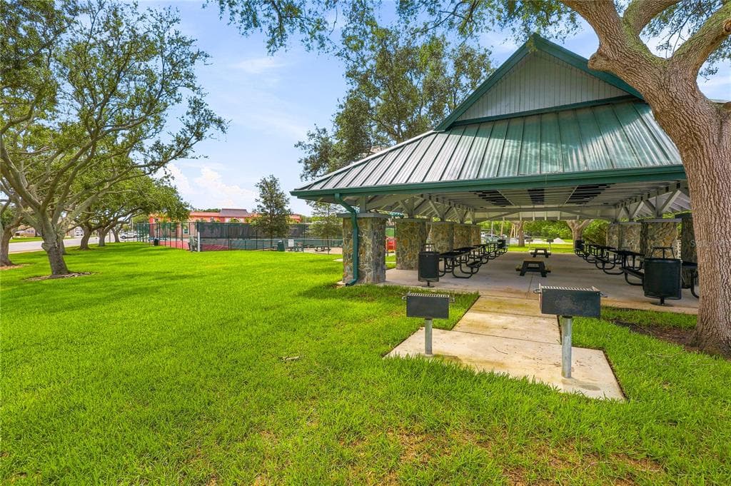 1180 RUE DES ROIS UNIT 1A SOUTH PASADENA, FL 33707