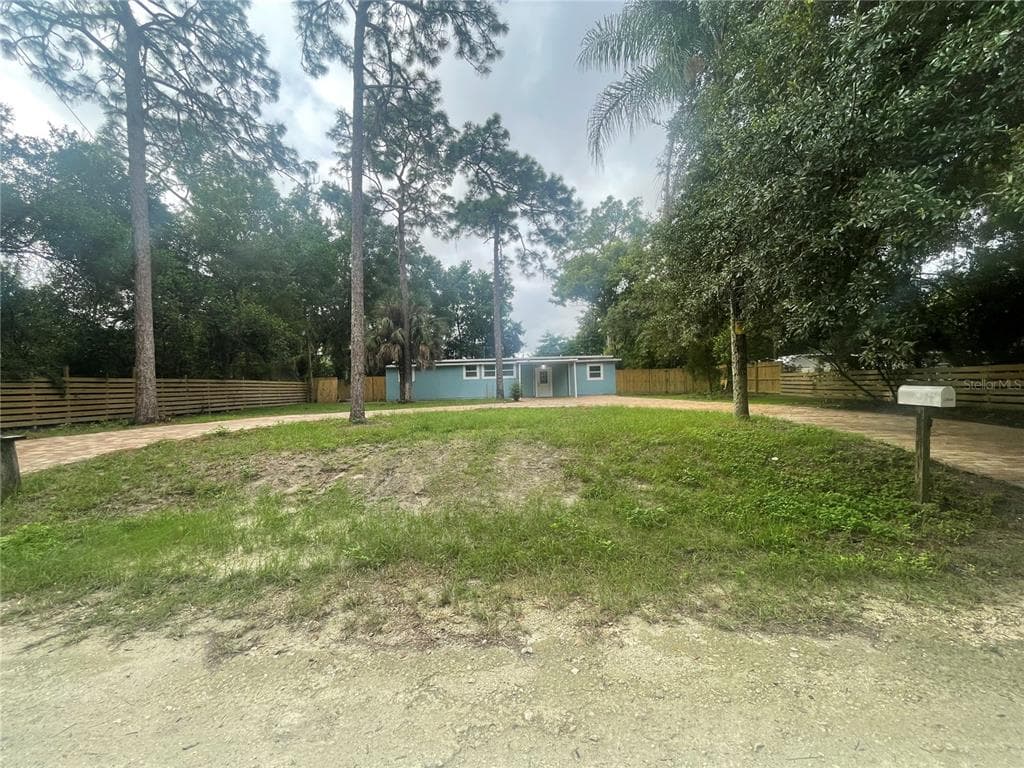 6934 AZLEE AVENUE NEW PORT RICHEY, FL 34655