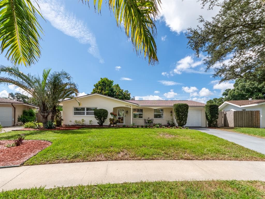 1679 WOODRIDGE DRIVE CLEARWATER, FL 33756