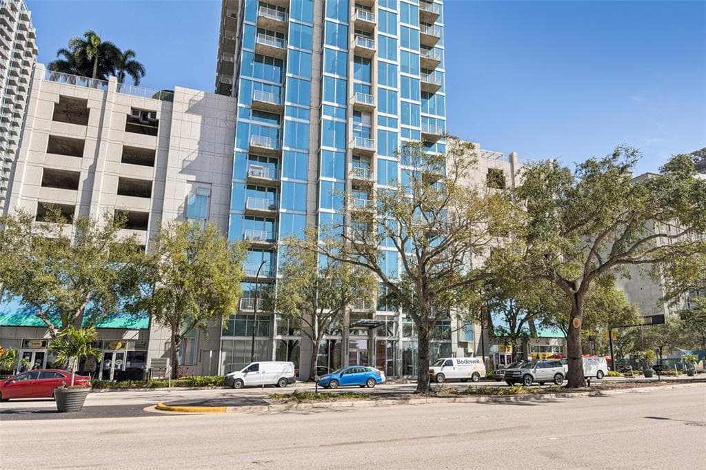 777 N ASHLEY DRIVE UNIT 1612 TAMPA, FL 33602