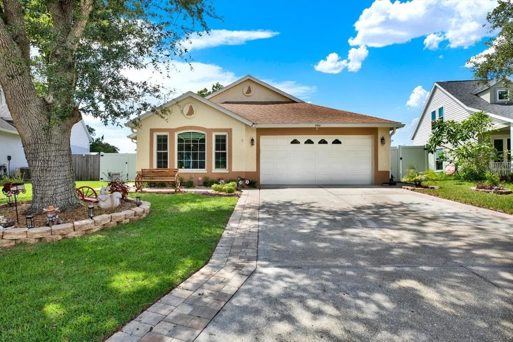 7123 48TH AVENUE E PALMETTO, FL 34221