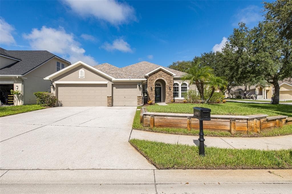 15220 OCTAVIA LANE ODESSA, FL 33556