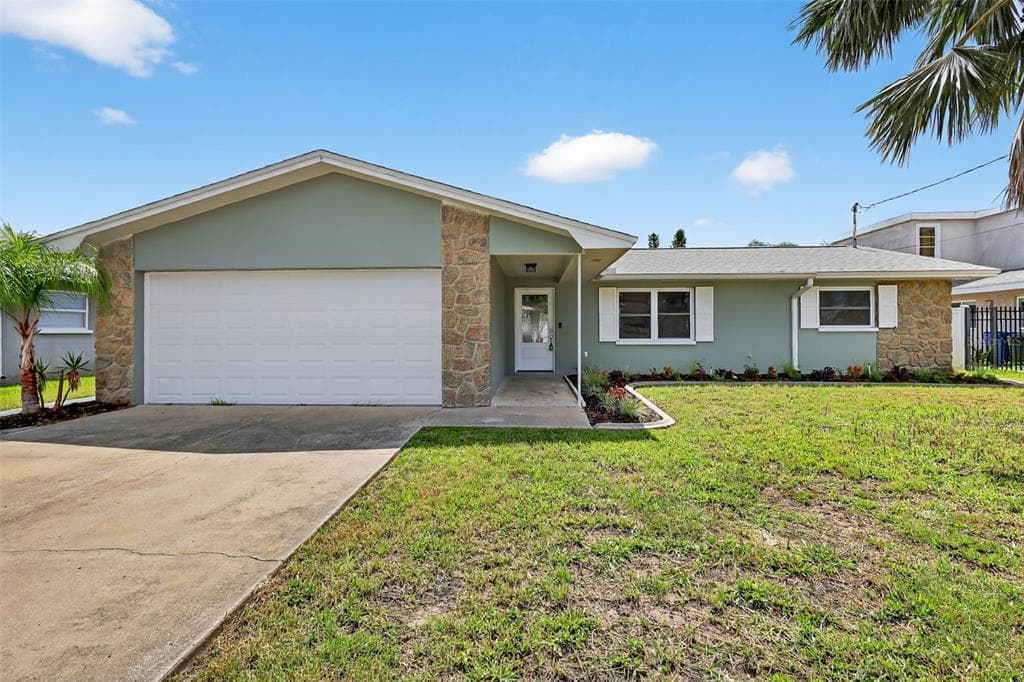 2175 EDYTHE DRIVE DUNEDIN, FL 34698
