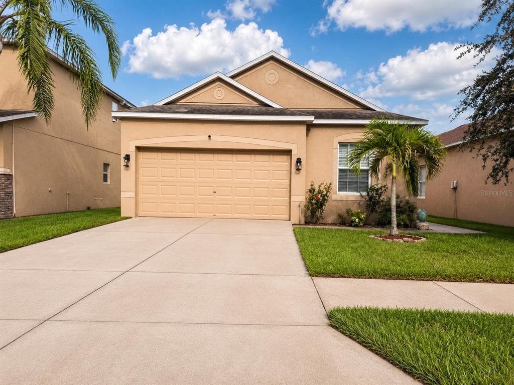 1824 ATLANTIC DRIVE RUSKIN, FL 33570