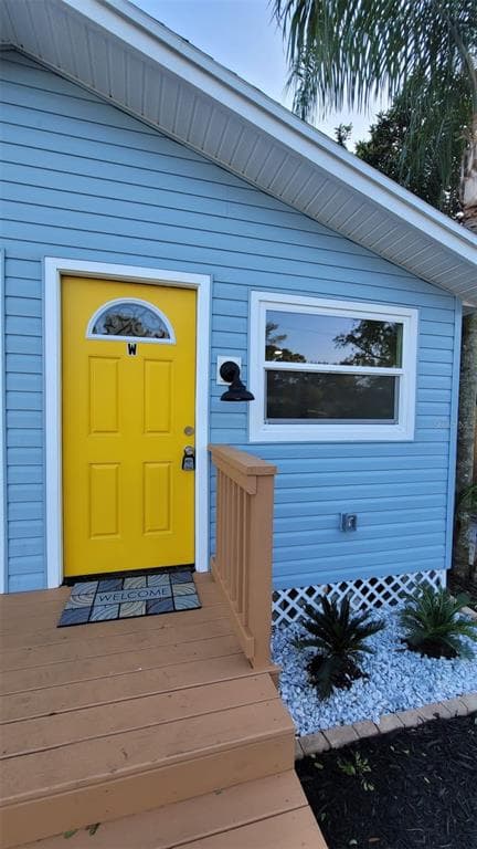 3810 N 45 TH AV UNIT W ST PETERSBURG, FL 33714