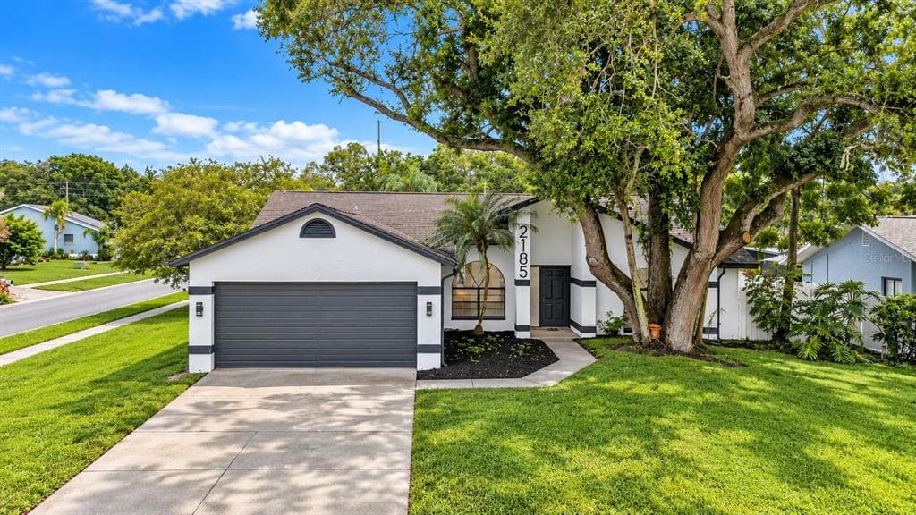 2185 LITTLE BROOK LANE CLEARWATER, FL 33763