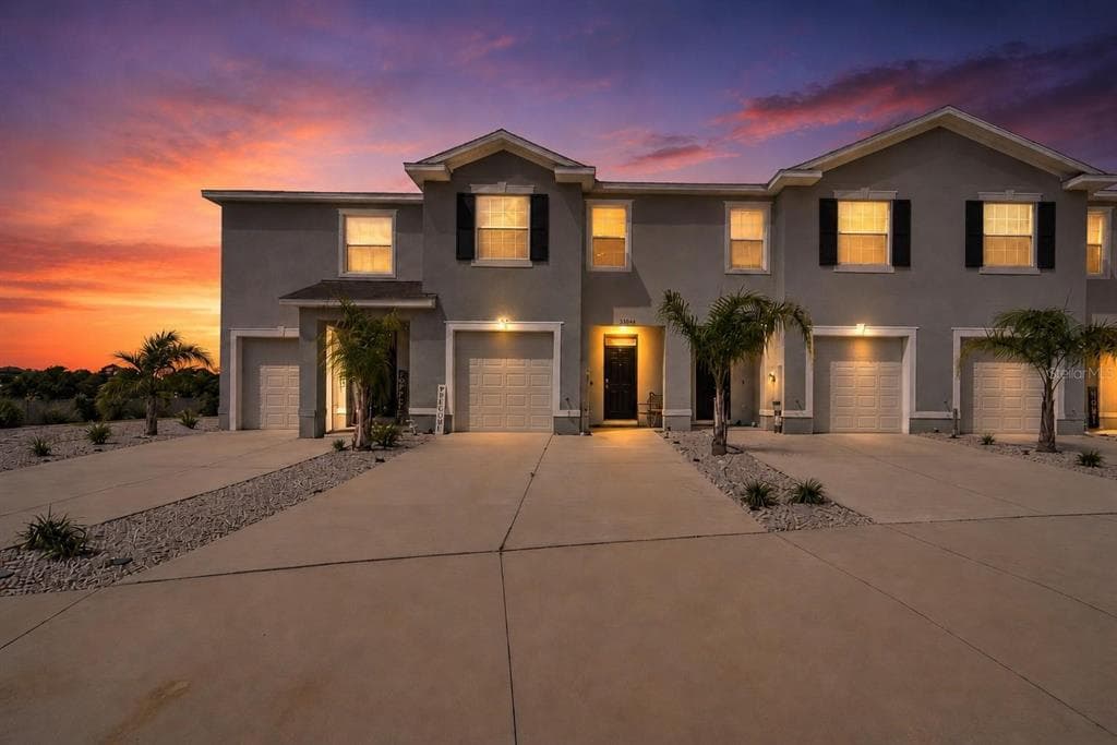 33046 MAJOR OAK DRIVE WESLEY CHAPEL, FL 33545