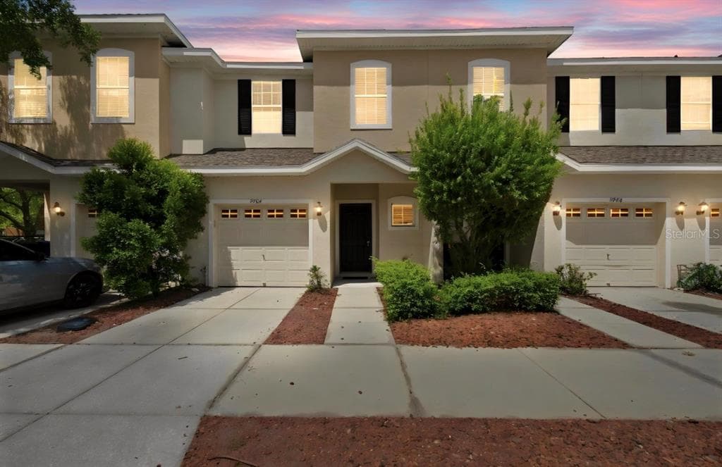 9904 VENETIAN RIVER WAY TAMPA, FL 33619