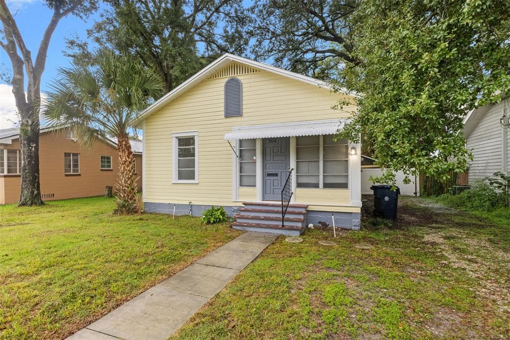 304 W FLORA STREET TAMPA, FL 33604