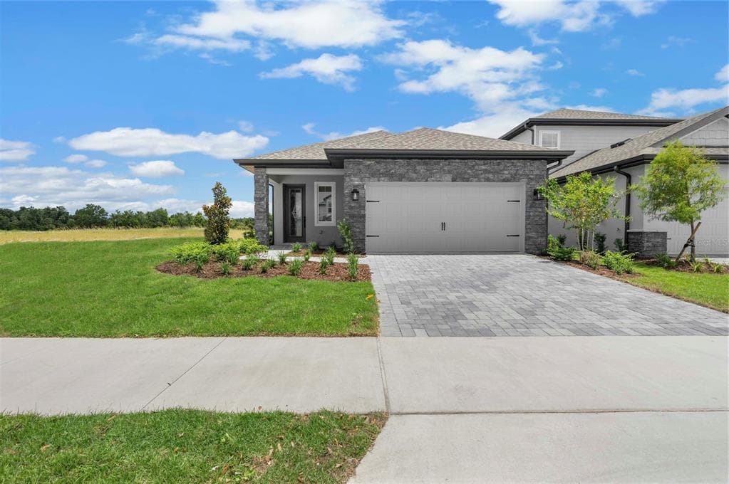 7701 SOMERSWORTH DRIVE KISSIMMEE, FL 34747