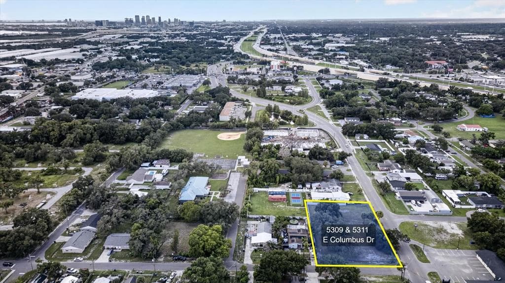 5309 E COLUMBUS DRIVE TAMPA, FL 33619