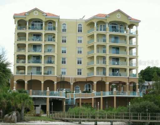 700 N OSCEOLA AVENUE UNIT 303