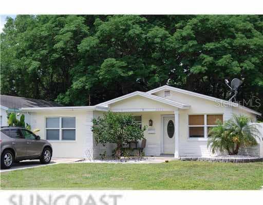 2526 29th STREET N