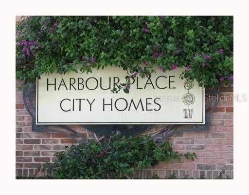 501 KNIGHTS RUN UNIT 1204 TAMPA, FL 33602