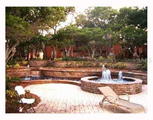 2480 CYPRESS POND ROAD UNIT 1712 PALM HARBOR, FL 34683